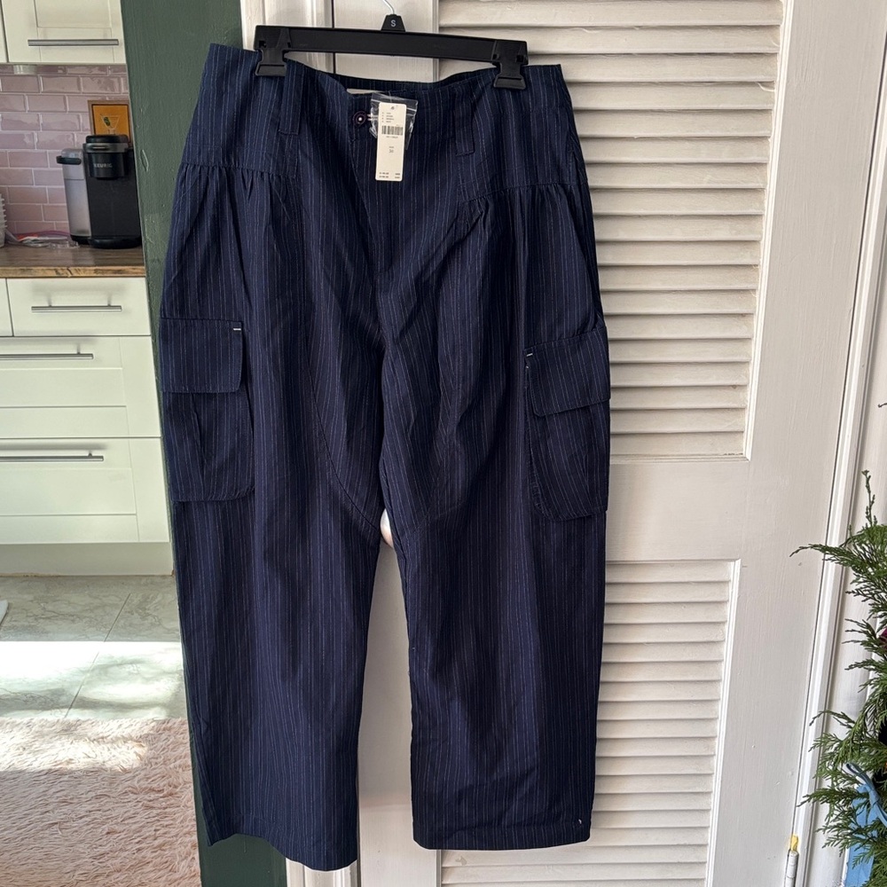 Women’s Navy Cargo Pants Barrel Shape - Pilcro from Anthropologie